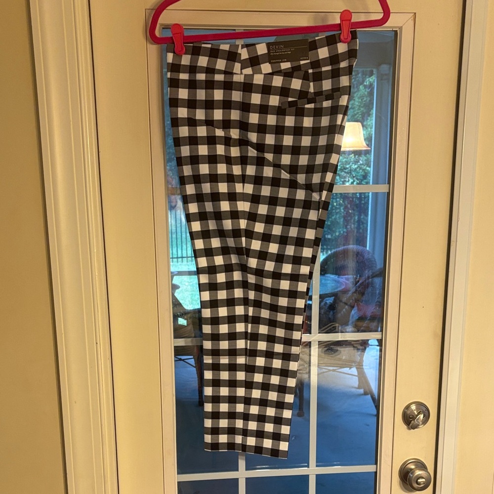 Ann Taylor “Devin” Black and White Checkered Pants